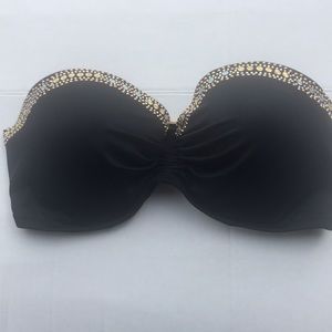 New never worn Victoria’s Secret Swim Top